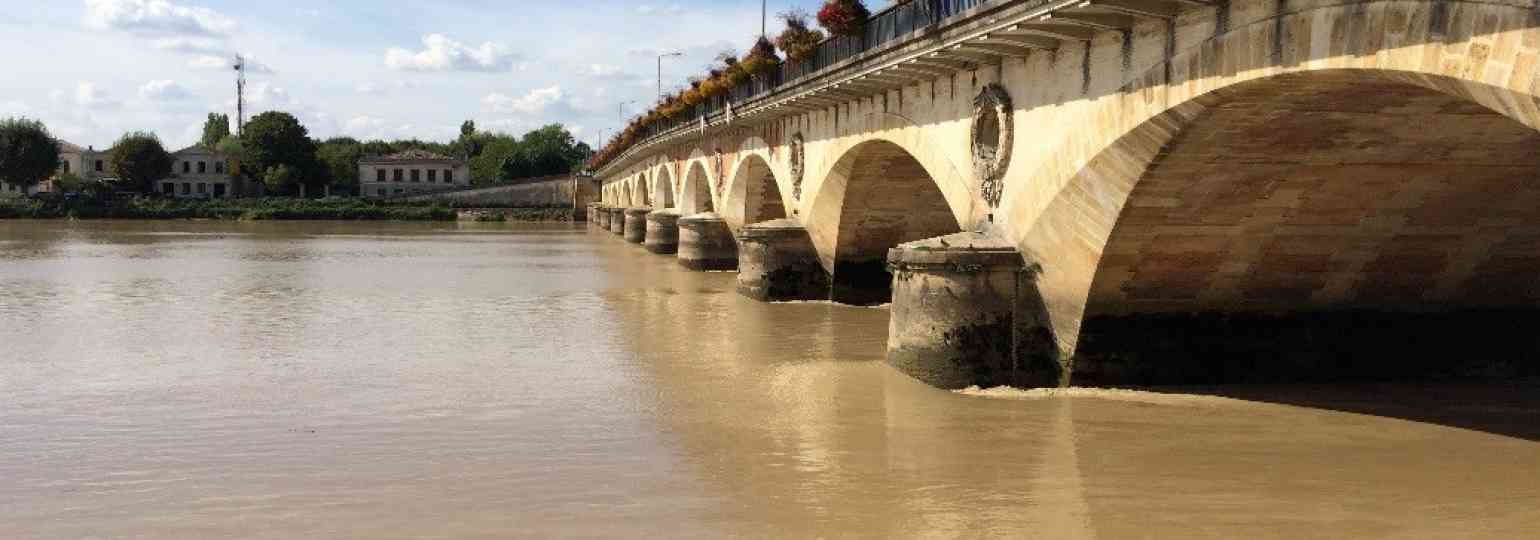 Pont de Pierre de Libourne OSMOS